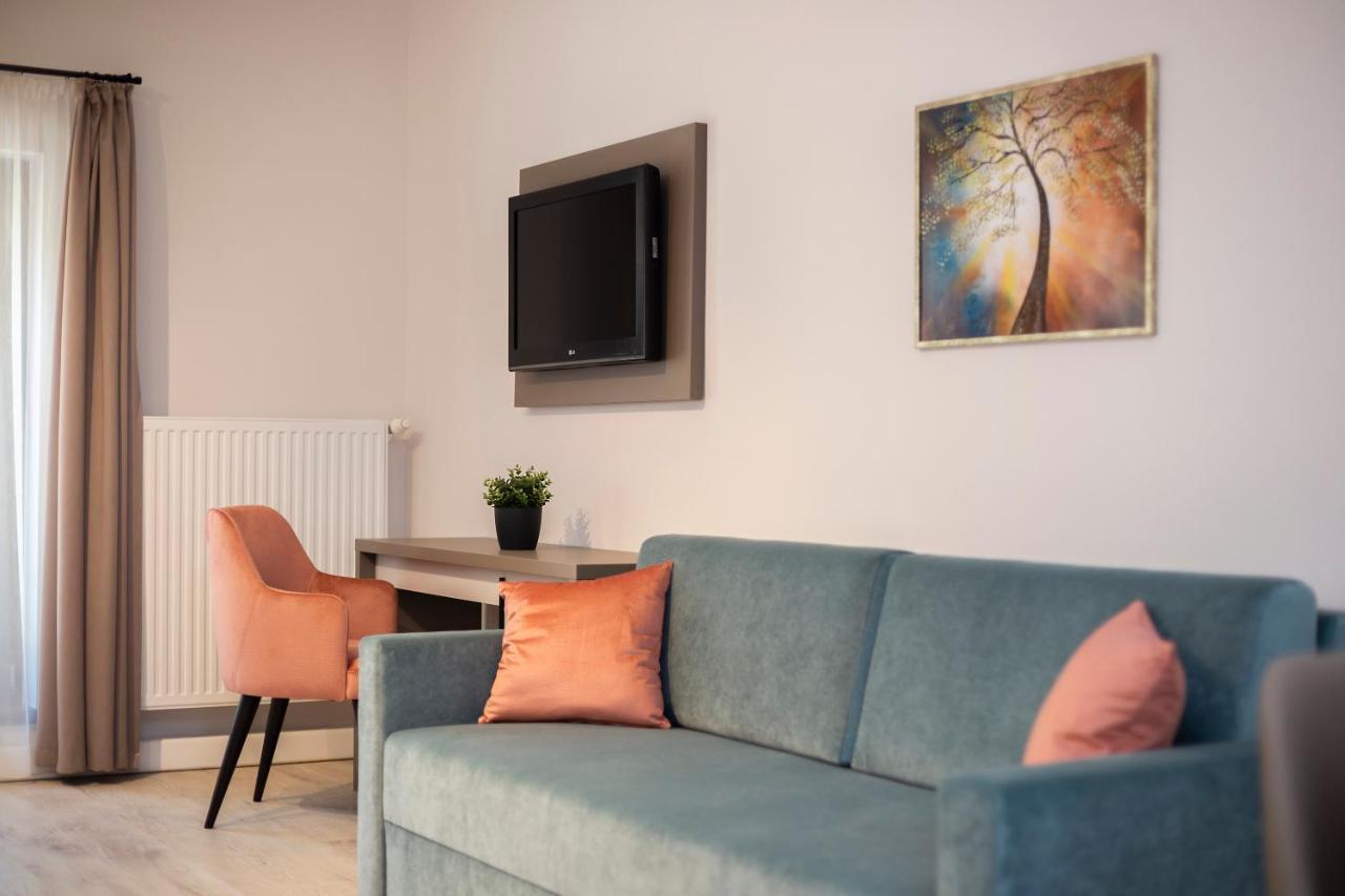 Vegvar Spa Apartman Дьюла Экстерьер фото
